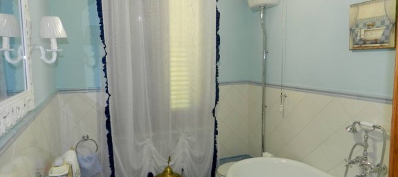 3 Schlafzimmer Villa in Rosignano Marittimo, Italy, Nr. 48408 24