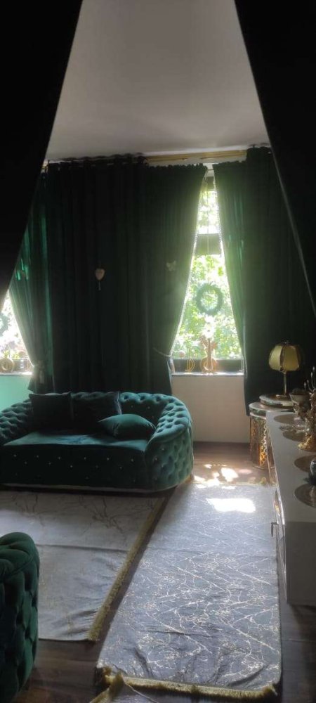 Apartamento de 4 habitaciónes en Gelsenkirchen, Germany No. 17832