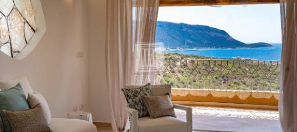 3 rooms Penthouse in Golfo Aranci, Italy No. 154246 9