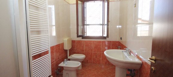 2 bedrooms Apartment in Melara, Italy No. 87688 8