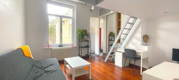 Studio in Lille, France No. 261617 2