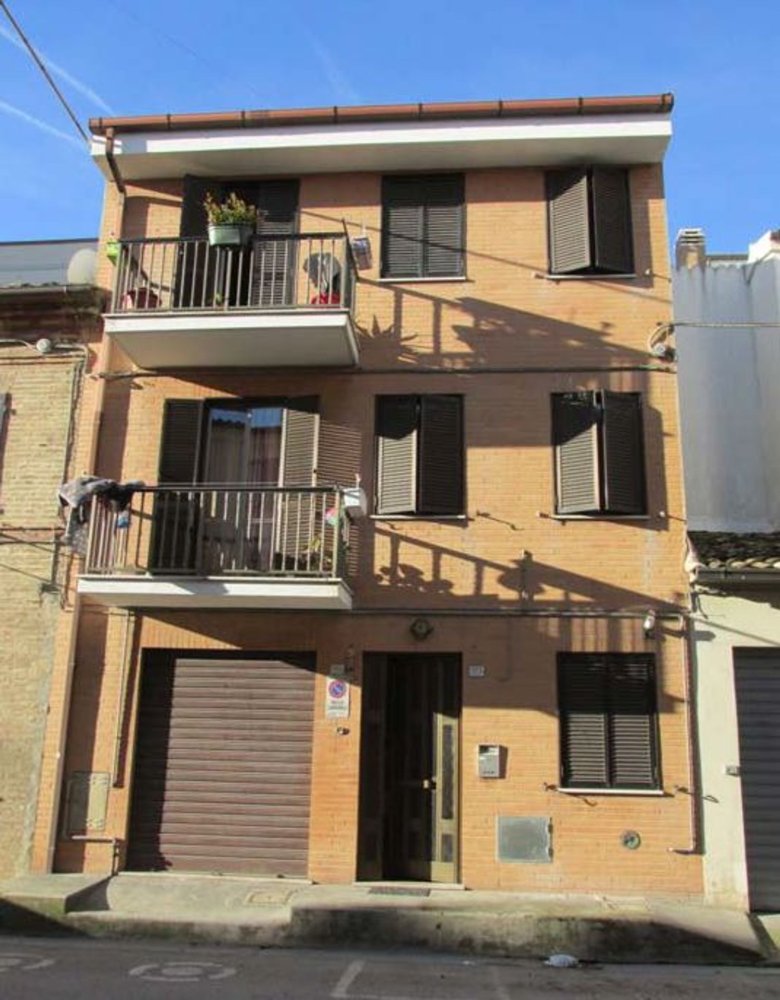 7-Zimmer Haus in Porto San Giorgio, Italy, Nr. 101394
