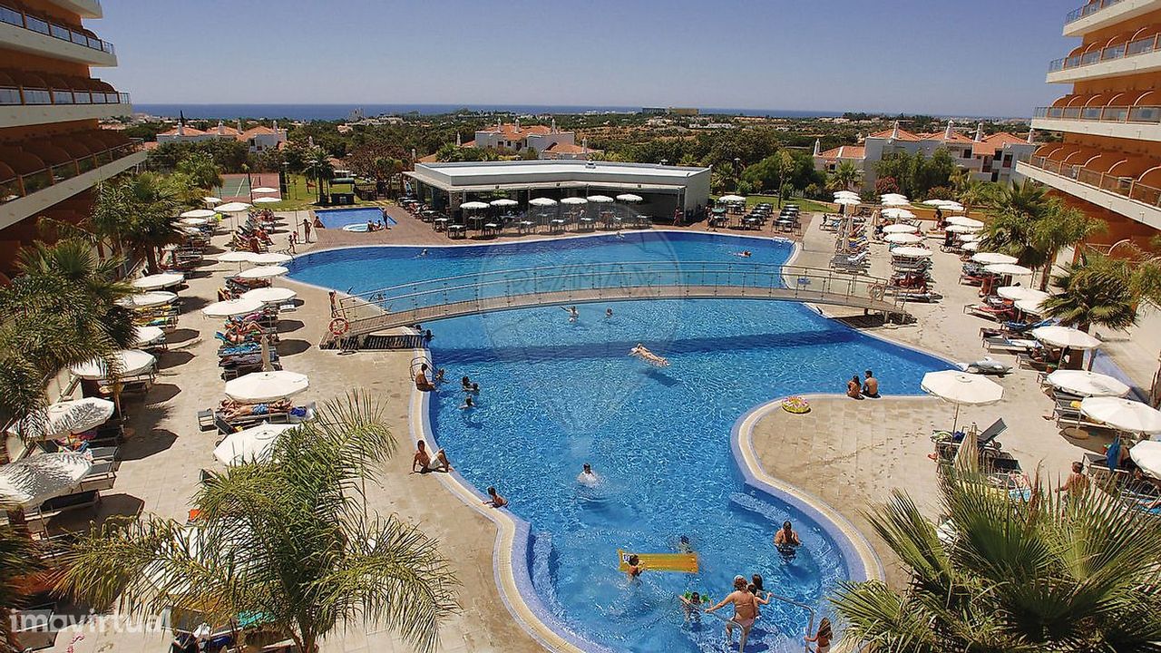 Hôtel à Albufeira, Portugal 1828m² No. 50904