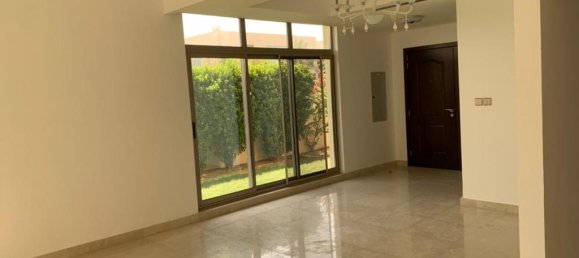 3700m² Villa in Meydan Gated Community, UAE No. 9648 10