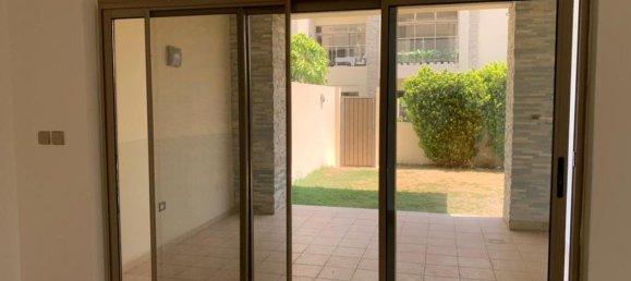 3700m² Villa in Meydan Gated Community, UAE No. 9648 3