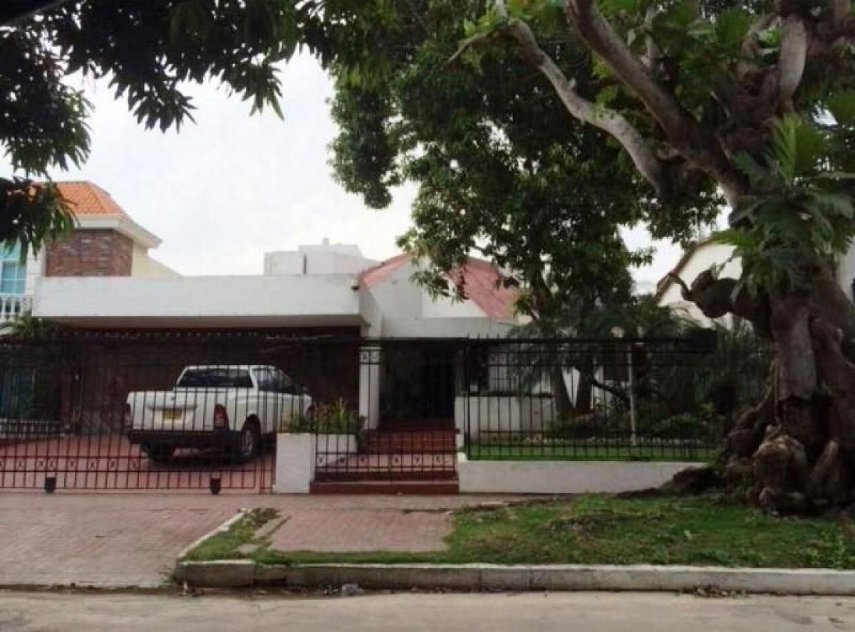 3 bedrooms House in Barranquilla, Colombia No. 5531
