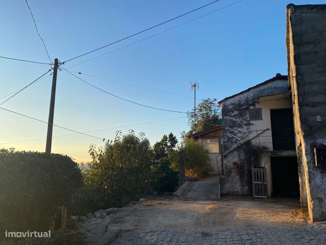 Casa de 2 dormitorios en Adaufe, Portugal No. 183375