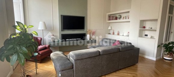 2 chambres Appartement à Palermo, Italy No. 252296 2