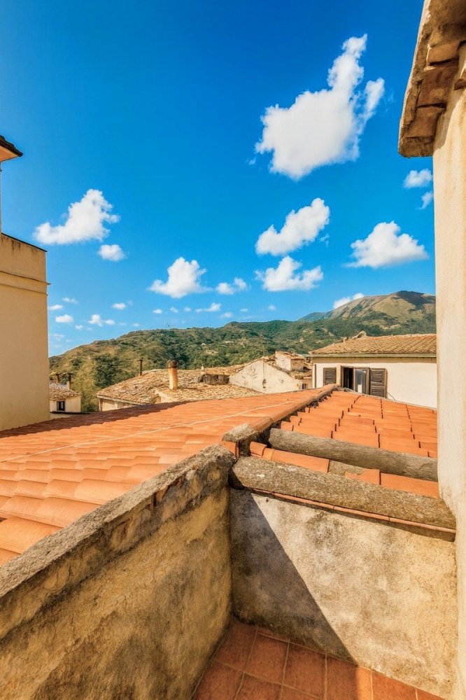 4 bedrooms House in Fiumefreddo Bruzio, Italy No. 279714