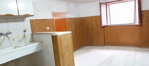 4 bedrooms House in Fiumefreddo Bruzio, Italy No. 279714 8