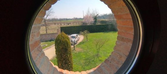 9 rooms House in Mirano, Italy No. 215461 2