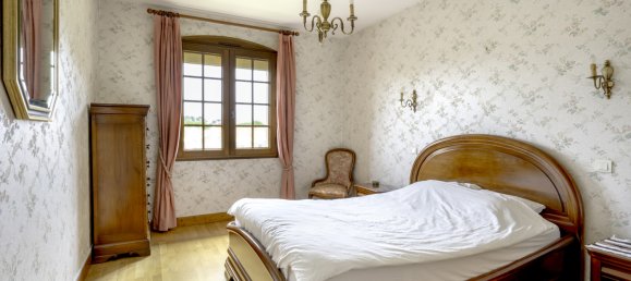 Дом с 4 спальнями в Ле Теш, Франция № 320697 9