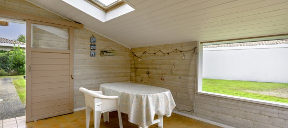 Дом с 4 спальнями в Ле Теш, Франция № 320697 4