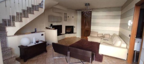 6-Zimmer Haus in Brembate di Sopra, Italy, Nr. 5919 10