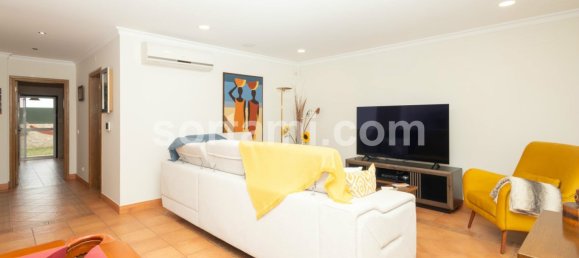 4 bedrooms House in Montenegro, Portugal No. 111433 2