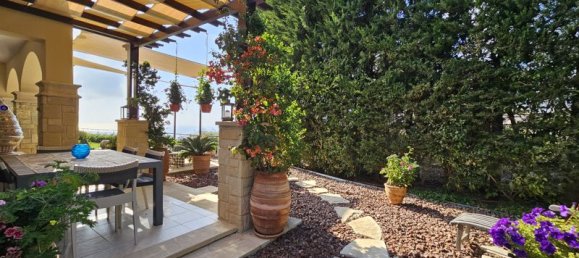 3 bedrooms Apartment in Paphos, Cyprus No. 19016 5