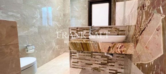 3 غرف نوم طابقين في Kappara, Malta رقم 4702 9