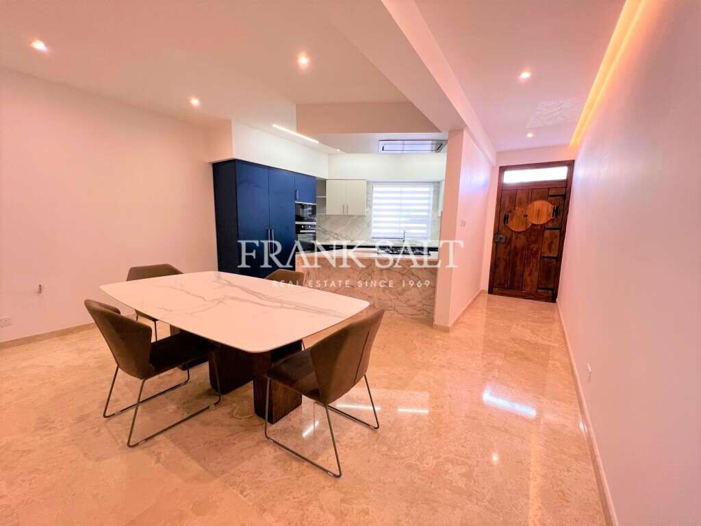 3 غرف نوم طابقين في Kappara, Malta رقم 4702