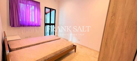 3 غرف نوم طابقين في Kappara, Malta رقم 4702 8