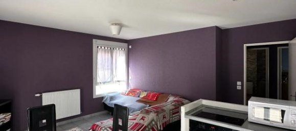 Studio à Échirolles, France No. 240319 3