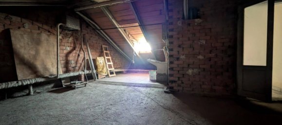 Edificio en Cesano Maderno, Italy 701 m² No. 359764 31