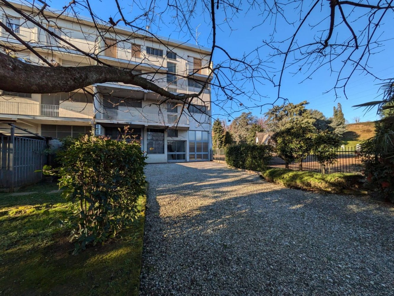  بناية في Cesano Maderno, Italy 701متر مربع رقم 359764