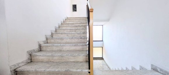 Edificio en Cesano Maderno, Italy 701 m² No. 359764 13