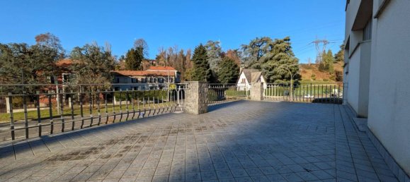 Edificio en Cesano Maderno, Italy 701 m² No. 359764 6