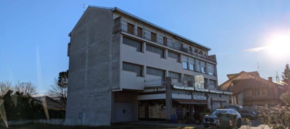 Edificio en Cesano Maderno, Italy 701 m² No. 359764 47