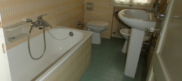 Casa de 7 habitaciónes en Tarzo, Italy No. 273141 12