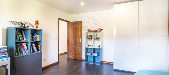 5 Schlafzimmer Haus in Sao Mamede de Infesta, Portugal, Nr. 20287 33