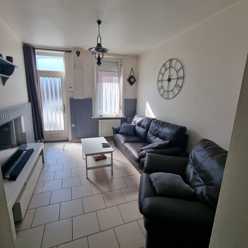 2 bedrooms House in Estaires, France No. 306534