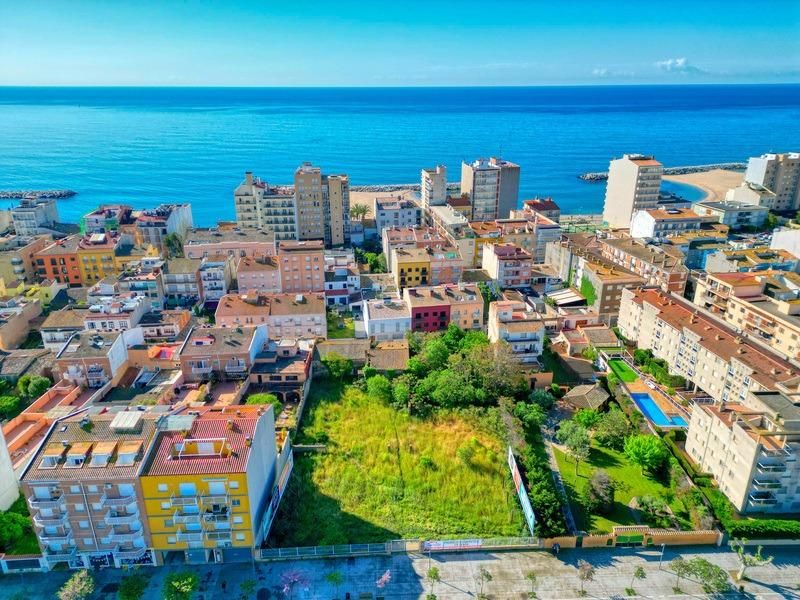 406m² Commercial property in Calonge, Spain No. 282332