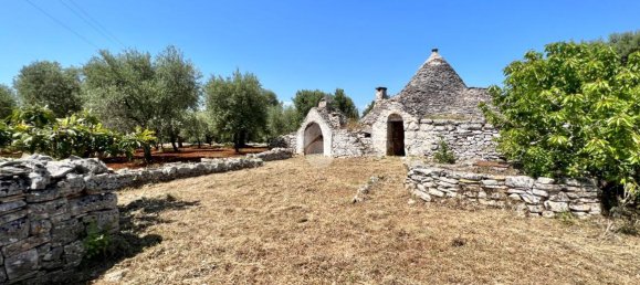 Дом с 2 комнатами в Челье Мессапика, Италия № 146835 10