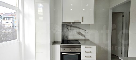 Apartamento de 1 dormitorio en Lisbon, Portugal No. 155194 3