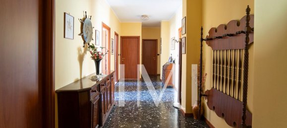 Apartamento de 4 dormitorios en Milan, Italy No. 364222 13