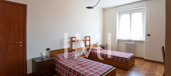 Apartamento de 4 dormitorios en Milan, Italy No. 364222 22