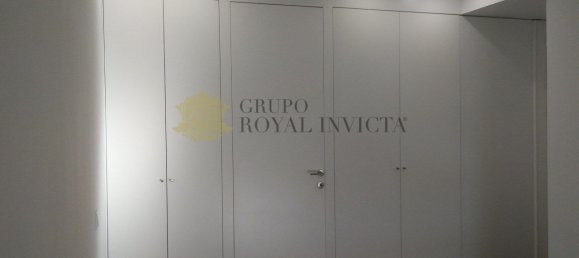 4 bedrooms Apartment in Porto, Portugal No. 78929 23