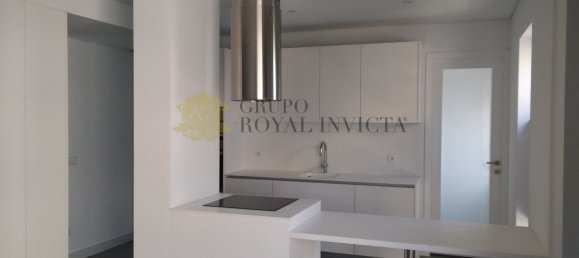 4 bedrooms Apartment in Porto, Portugal No. 78929 5