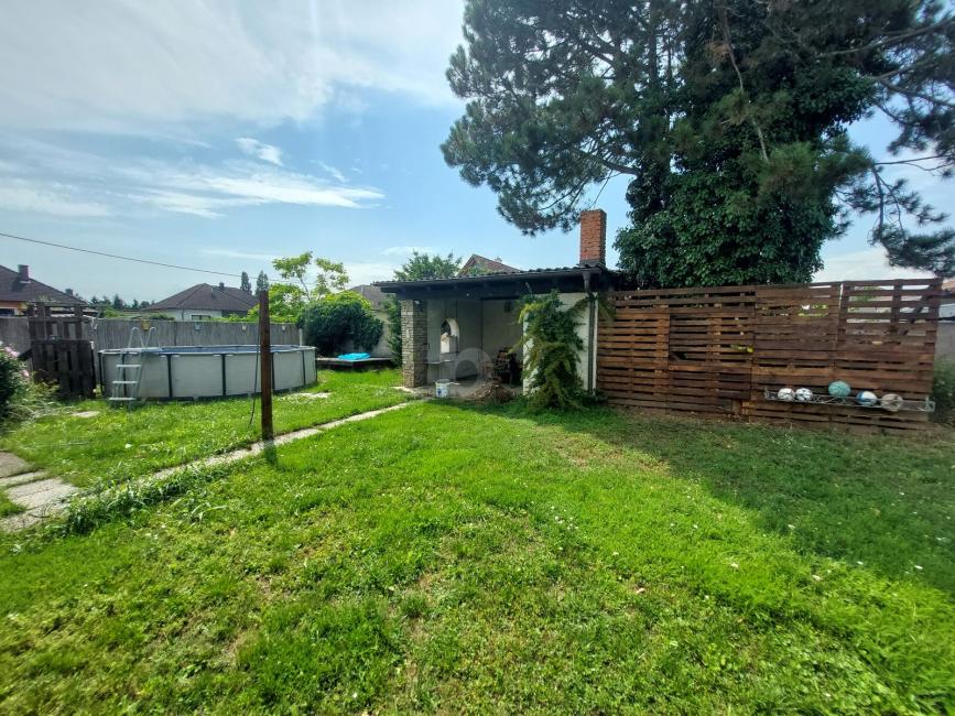 Дом с 7 комнатами в Герцогенбург, Австрия № 250014