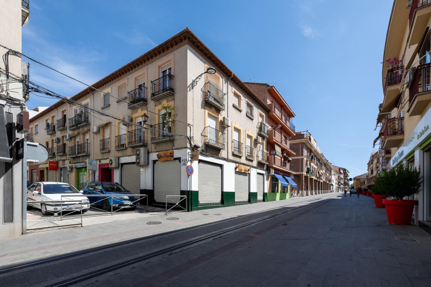 45m² Commercial property in Armilla, Spain No. 166424