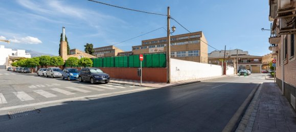 45m² Commercial property in Armilla, Spain No. 166424 17