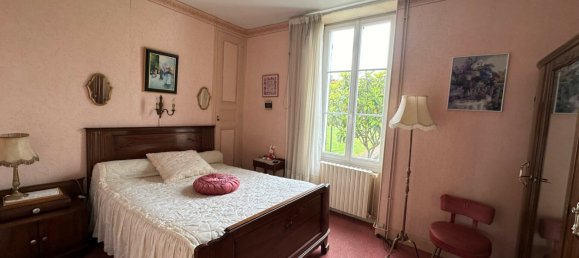 3 bedrooms House in Vierzon, France No. 63826 6