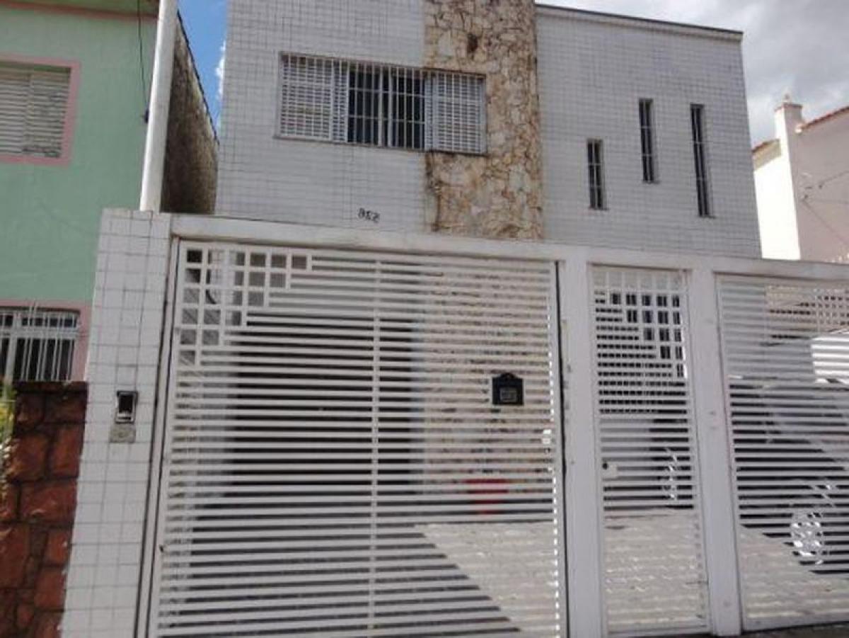 Casa de 4 dormitorios en Sao Paulo, Brazil No. 493212