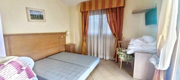 1 bedroom Apartment in Fiumicino, Italy No. 309533 4