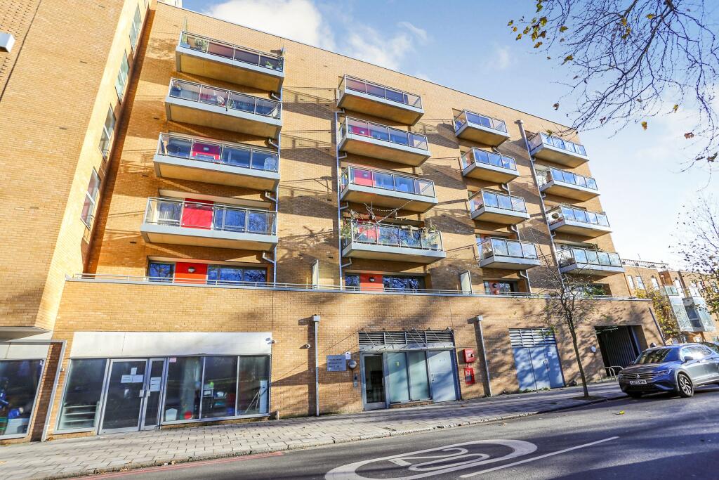 1 bedroom Apartment in London, United Kingdom No. 10727