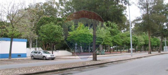 360m² Land in Almeirim, Portugal No. 80055 6