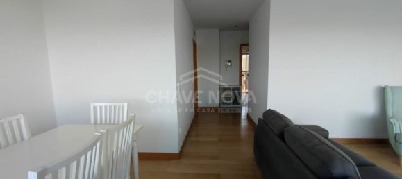 3 bedrooms Apartment in Porto, Portugal No. 37922 7
