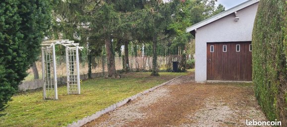 3 bedrooms House in Voue, France No. 41830 11