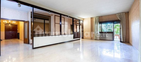 Квартира с 4 комнатами в Рим, Италия № 221166 67